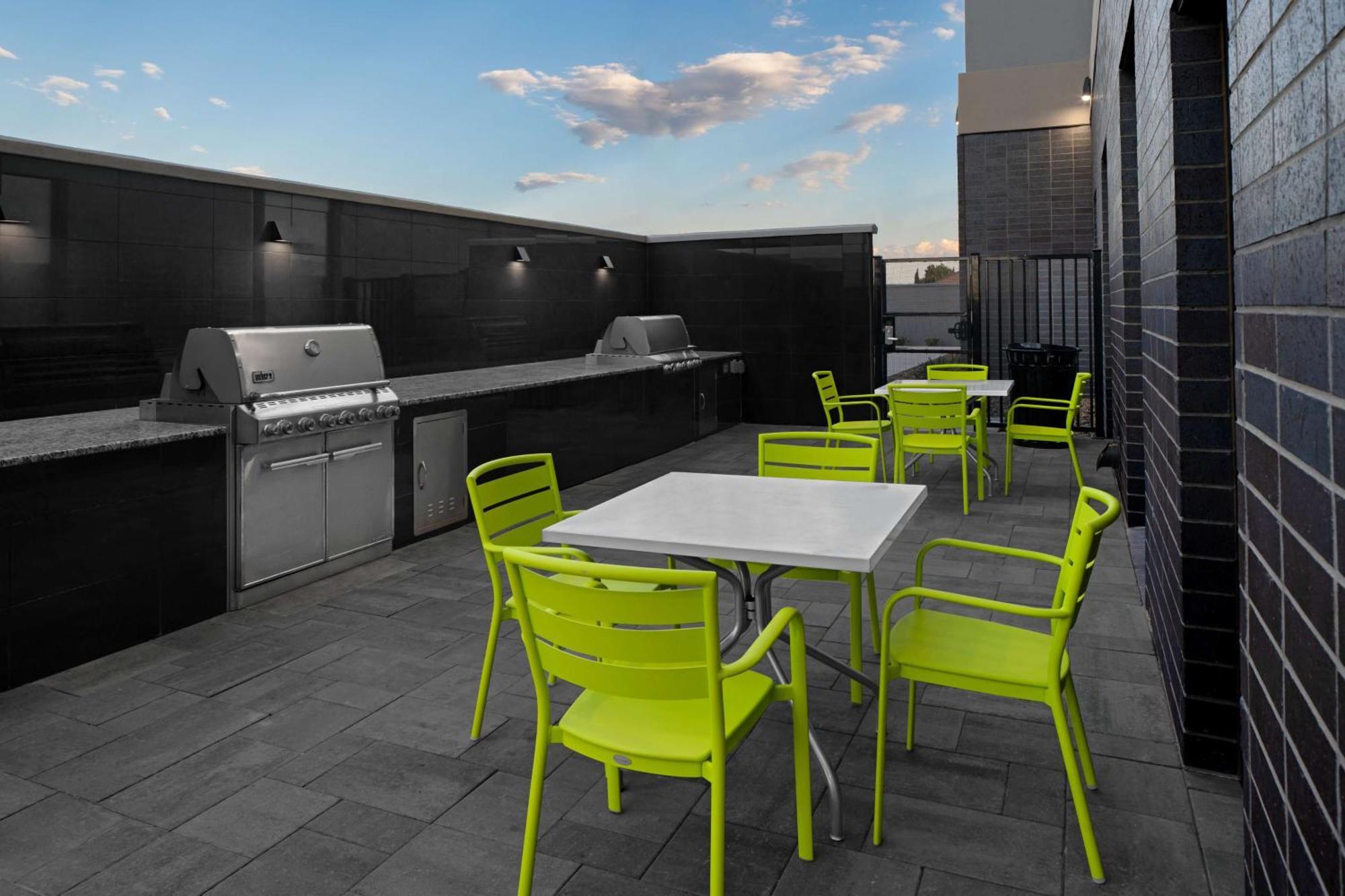 Home2 Suites By Hilton Hobbs Extérieur photo